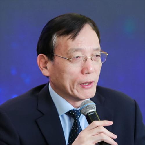 天盈配资 刘世锦：像过去重视投资那样重视消费
