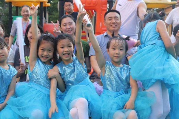 星迈网 一路生花，未来可期，高新区中垠雅苑幼儿园举行毕业典礼